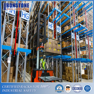 Qualidade  Hot Sale Industrial Very Narrow Aisle Racking System for Warehouse Cargoes fábrica