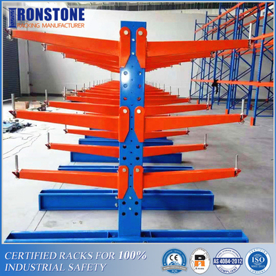 Cremalheira projetada profissional do metal do modilhão com estrutura durável para cargas Impar-dadas forma