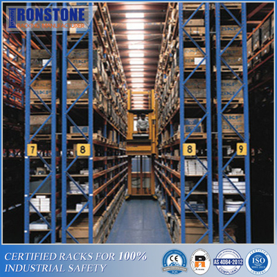 Racking industrial do corredor estreito mesmo compacto para o armazenamento do armazém